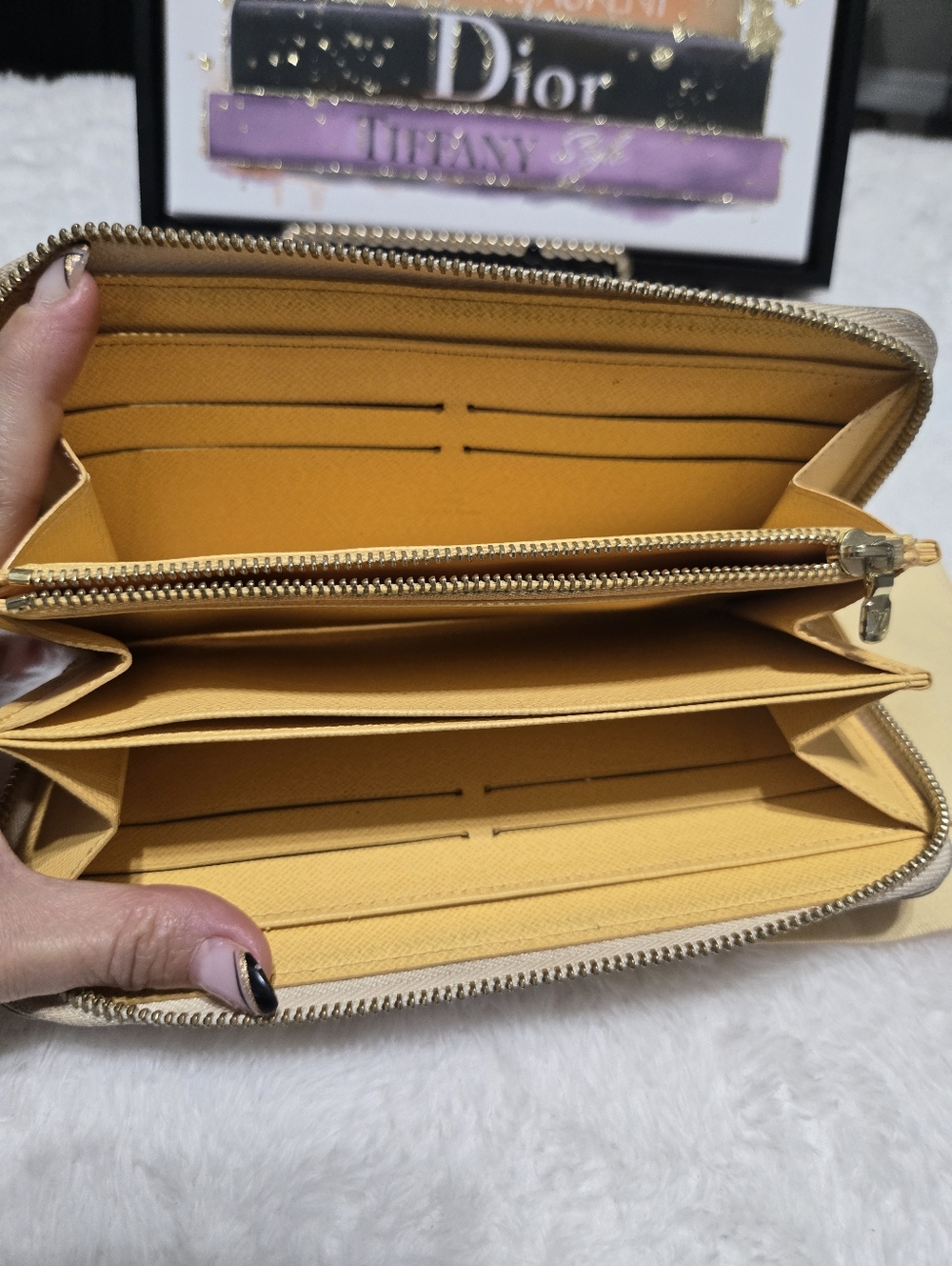 Louis Vuitton Limited Edition Damier Azur Zippy Long Wallet EUC - Picture 9 of 14